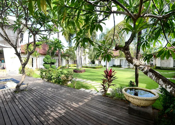 Hotel Bali Breezz 3*